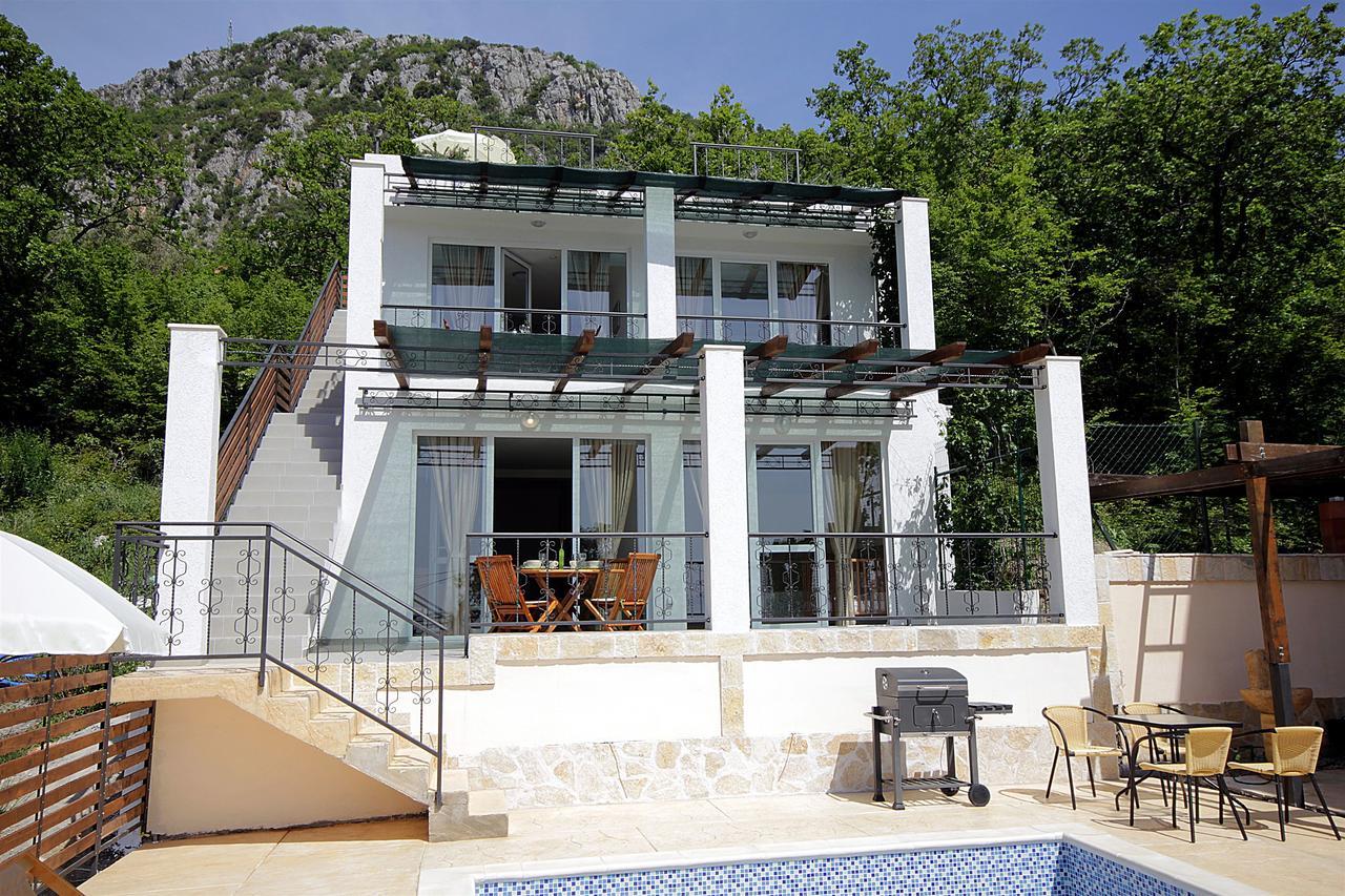 Apartments Oktopus Sutomore Exterior foto
